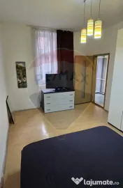 Apartament cu 1 camera la casa in zona ultracentrala 