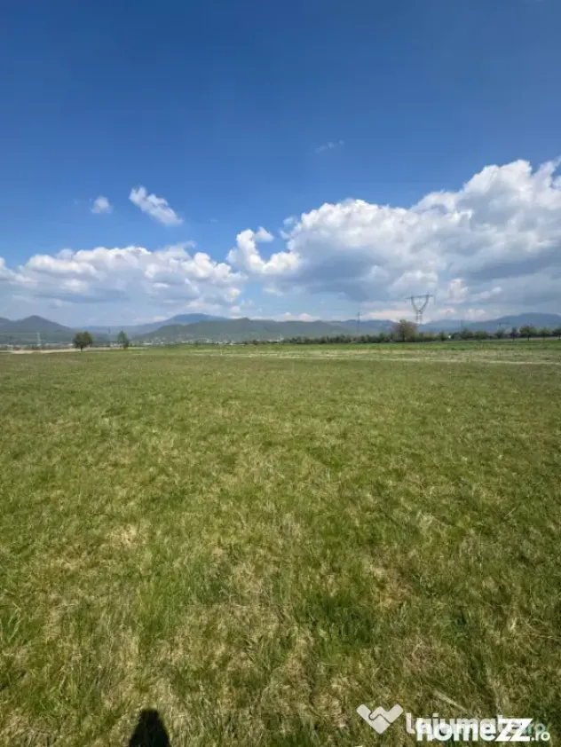 Teren cu panoramă, 6.5 ari, front 28 m, Dealul Grosului