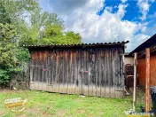 FILM! Apartament 2 camere,decomandat,cu garaj,1.400 mp teren 