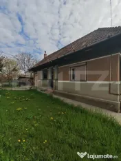 Casa batraneasca renovabila, 660 mp teren, in Mihai Viteazu 