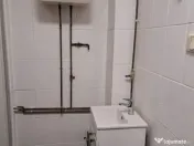 Garsoniera decomandata - zona Ghimbav 