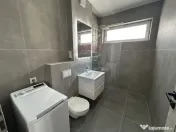 Apartament cu 2 camere MOBILAT UTILAT de vânzare în zon... 