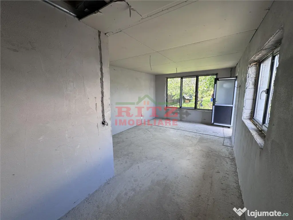 NOU! Casa parter, S=40 mp,teren 378 mp, Clocociov!