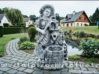 Statuetă țărăncuța la pompă, gri patinat, model S105. 