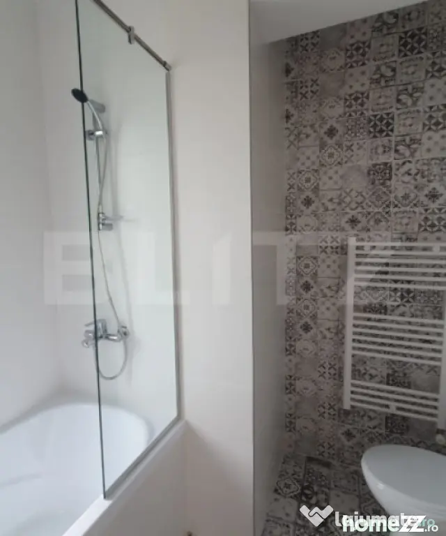 Casa pet friendly, 139mp, curte, 3 parcari, Dezmir - Dezmir (Cluj)
