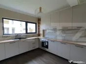 Casa pet friendly, 139mp, curte, 3 parcari, Dezmir 