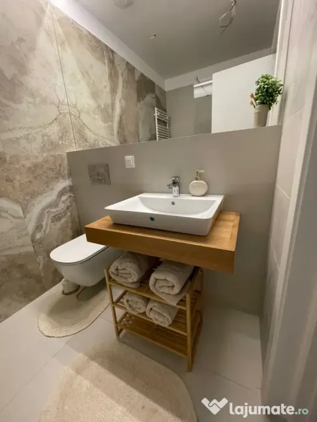 Apartament de inchriat 2 camere,gradina, parcare, Nusco City