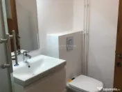 Garsoniera Calea Calarasilor, transformata in 2 camere, pret 