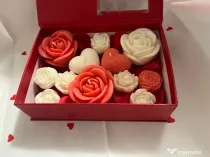 Cutie cu lumânări parfumate!