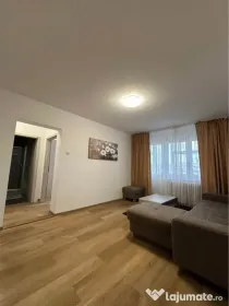 Apartament 3 camere , in Podu Ros,