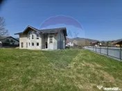 Teren intravilan + casă la roșu de vânzare – Vădure...