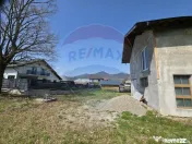 Teren intravilan + casă la roșu de vânzare – Vădure...