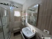 Apartament cu 3 camere de închiriat în ARED UTA 