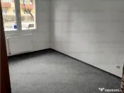 COLOSSEUM: Spatiu Comercial acces stradal vitrina Astra Uranus 