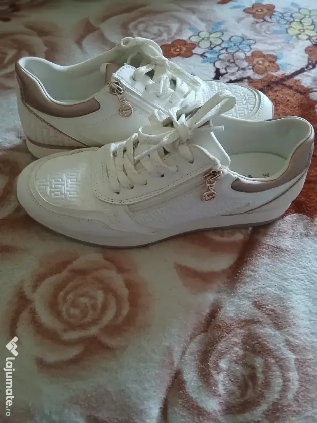 Adidași Tamaris