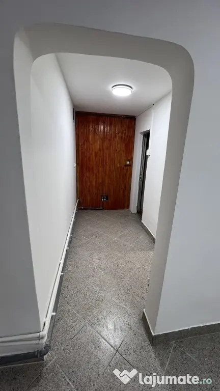 Spatiu comercial de vanzare