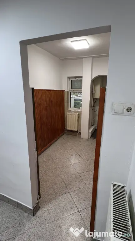 Spatiu comercial de vanzare