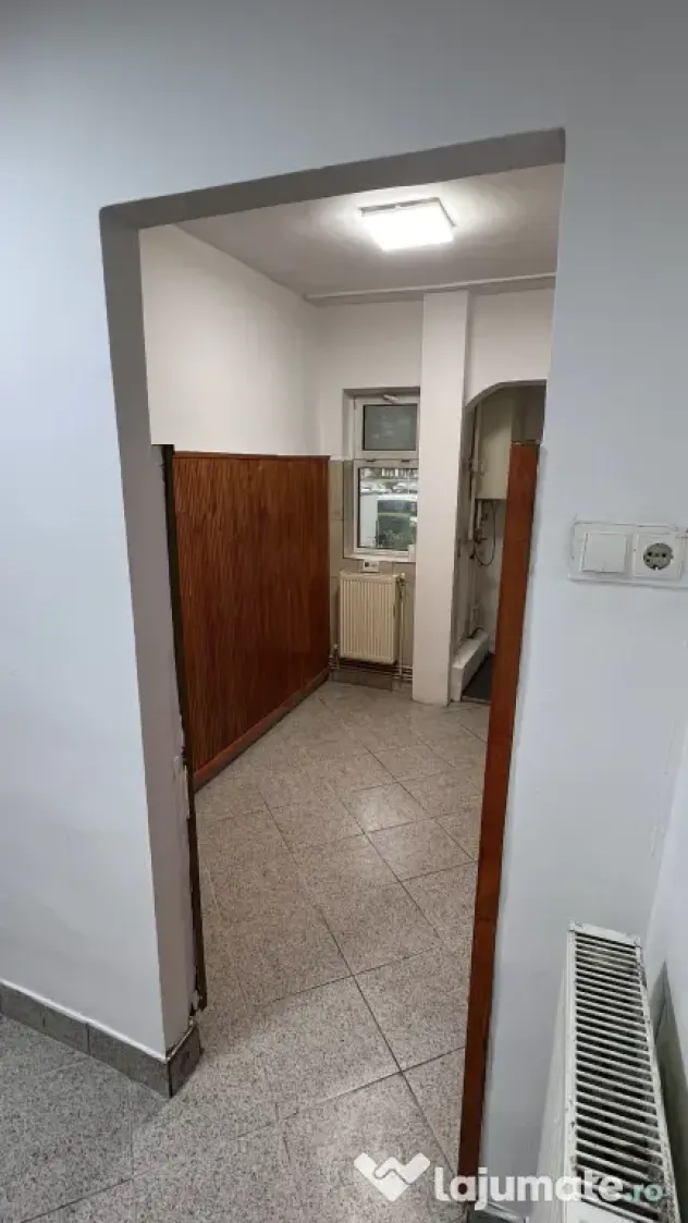 Spatiu comercial de vanzare