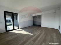Apartament cu 2 camere de închiriat in bloc nou Valcom R...