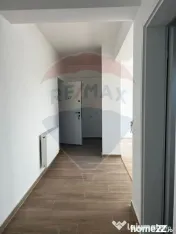 Apartament cu 2 camere de închiriat in bloc nou Valcom R...