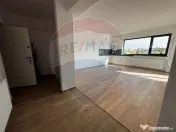 Apartament cu 2 camere de închiriat in bloc nou Valcom R... 