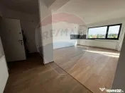 Apartament cu 2 camere de închiriat in bloc nou Valcom R... 