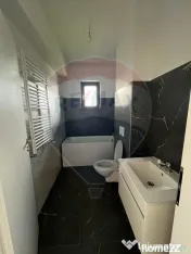 Apartament cu 2 camere de închiriat in bloc nou Valcom R... 