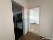Apartament cu 2 camere de închiriat in bloc nou Valcom R... 