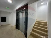Apartament cu 2 camere de închiriat in bloc nou Valcom R... 