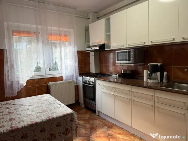 Apartament 2 camere Micalaca decomandat