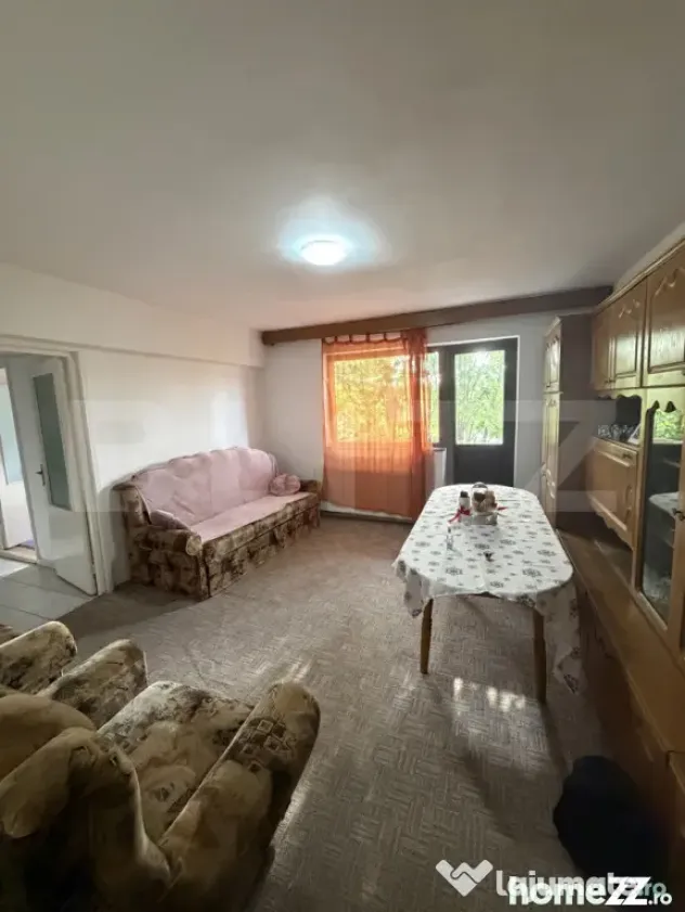 Apartament de vânzare cu 3 camere, 65 mp, zona Micro 16 - Satu Mare (Satu-Mare)