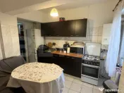 Apartament de vânzare cu 3 camere, 65 mp, zona Micro 16 