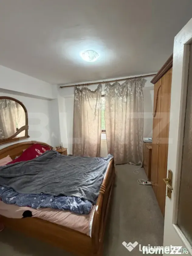 Apartament de vânzare cu 3 camere, 65 mp, zona Micro 16 - Satu Mare (Satu-Mare)