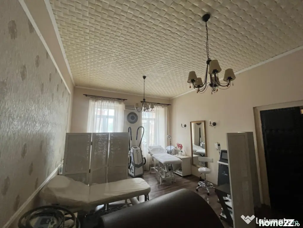 Spațiu comercial ultracentral premium de vânzare, 721 mp u - Craiova (Dolj)