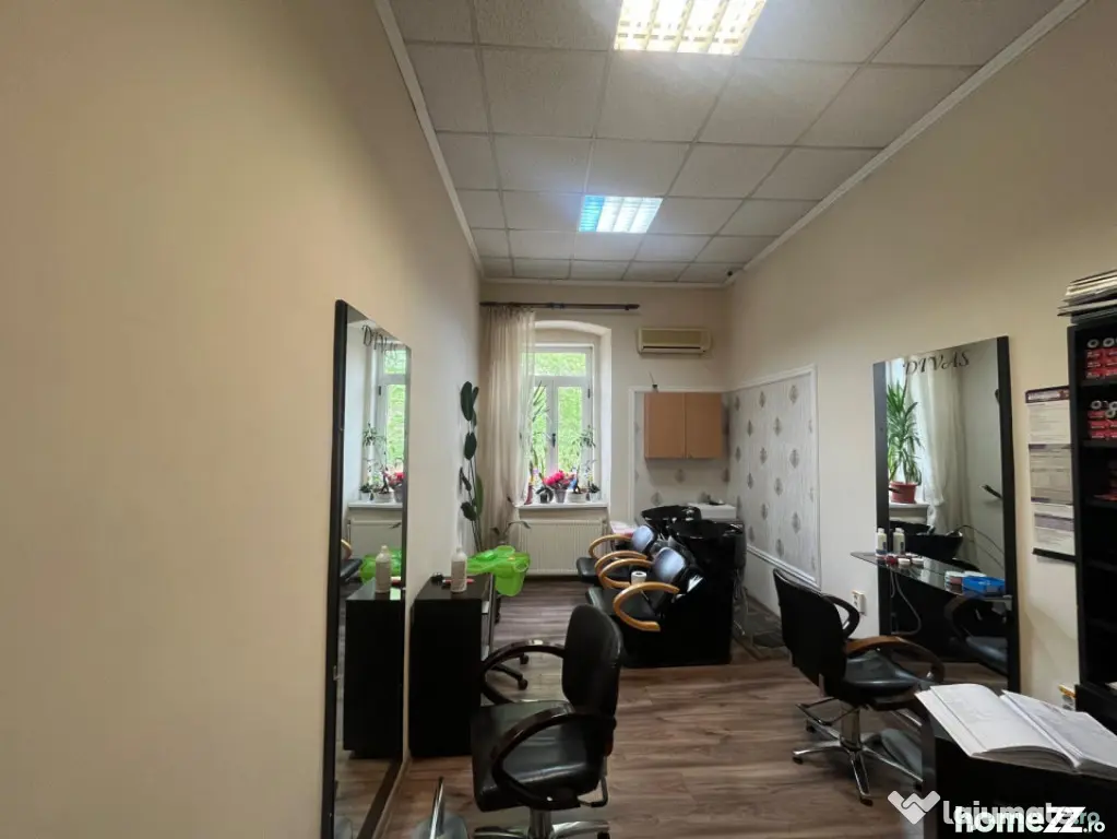 Spațiu comercial ultracentral premium de vânzare, 721 mp u - Craiova (Dolj)