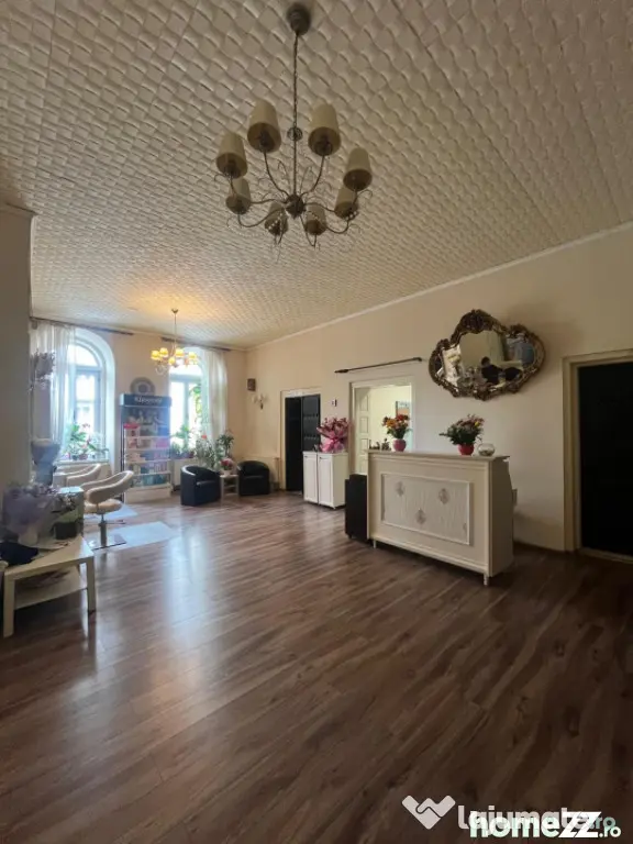 Spațiu comercial ultracentral premium de vânzare, 721 mp u - Craiova (Dolj)