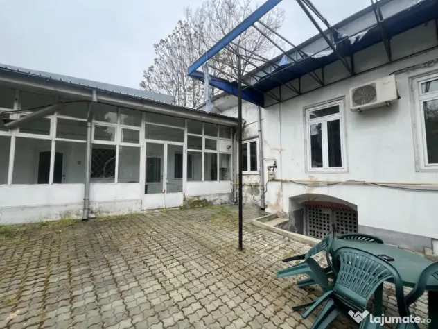 Spațiu comercial ultracentral premium de vânzare, 721 mp u
