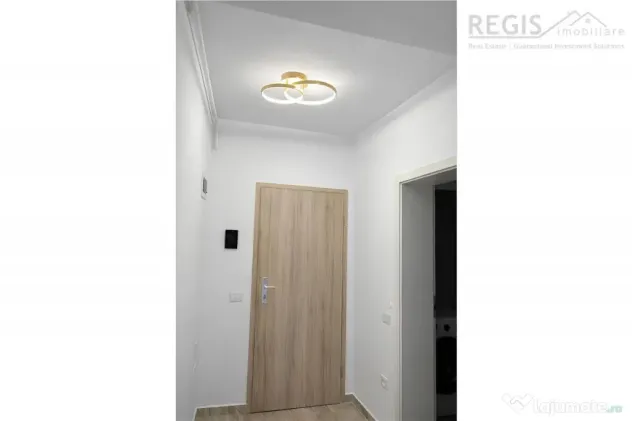 Apartament cu 2 camere si parcare zona Tractorul mall Coresi