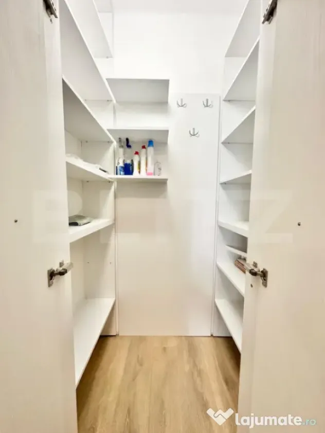 Apartament modern, complet mobilat si utilat, zona centrala