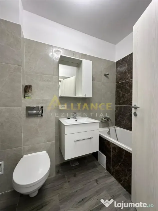Apartament 2 camere gradina { Strada Biruintei }