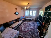 Piata ciresica-apartament 4 camere decomandat 