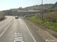 Vând/ schimb teren cu apartament 