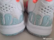 adidasi Wilson nr 38 impecabili 