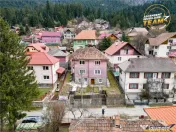 Apartament in casa cu intrare separata si curte proprie, Bai 