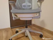 Scaun rotativ de birou 