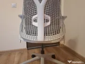 Scaun rotativ de birou 