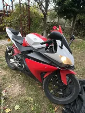 Motocicleta Yamaha Yzf R-125 