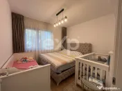 3 camere mobilate/utilate 2 balcoane 400 metri metrou Strău 