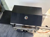 Grătar pe gaz cu 4+1 arzătoare și plită 