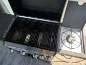 Grătar pe gaz cu 4+1 arzătoare și plită 